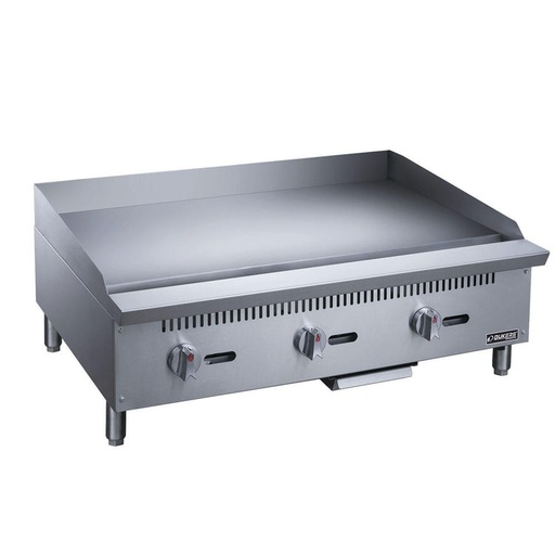 Dukers DCGMA36 36 in. W Griddle with 3 Burners